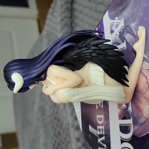 Albedo DD Scale Figure - Picture 3 of 4